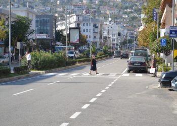 Sherr mes adoleshentëve në Gjirokastër, dy të ndaluar nga policia
