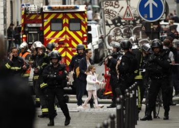 Sulm me thikë në një kishë në ShBA, raportohet për dy të vdekur