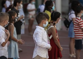 Greqia merr një tjetër vendim, mbyll shkollat e kopshtet për shkak të pandemisë