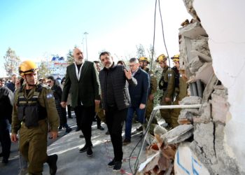 Një vit pas tërmetit/ Flet ministri që koordinoi menaxhimin e situatës, Bledi Çuçi: Kishim një mision të përbashkët; të ringriheshim nga rrënojat dhe të vazhdonim përpara