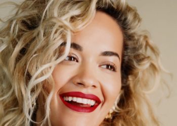 Pandemia nuk i prish punë këngëtares shqiptare, pasuria e saj shkon në 20 milionë paund