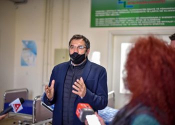 Donacion gjerman/72 sete shtretërish ortopedikë dhurohen për Spitalin Rajonal të Gjirokastrës (FOTO)