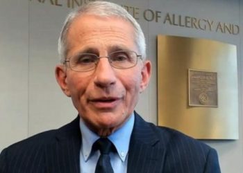 E pyesin a do ta bëjë vaksinë anti-COVID, eksperti Anthony Fauci i jep përgjigjen e prerë gazetarëve