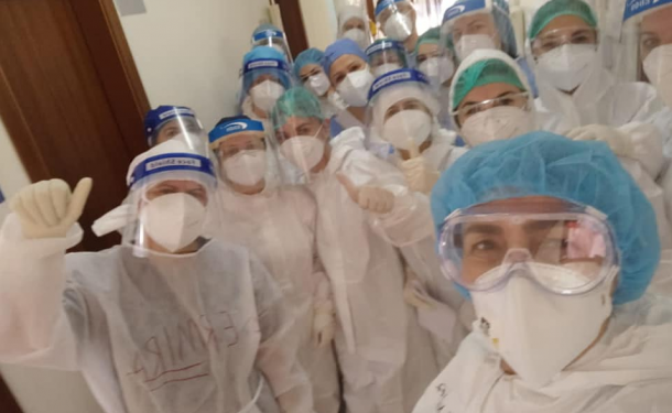 Shefja e Infektivit publikon foto nga spitali COVID-1: Jemi në punë, ditë e natë