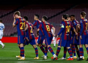 Barça arrin marrëveshjen me lojtarët për uljen e pagave, kursen 122 milionë euro