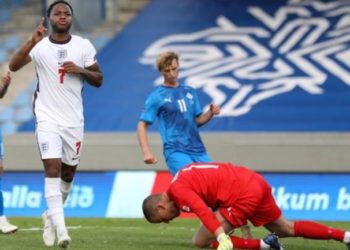 E BUJSHME/ Dueli Angli-Islandë mund të luhet në Shqipëri, ja arsyeja