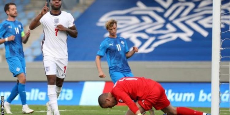 E BUJSHME/ Dueli Angli-Islandë mund të luhet në Shqipëri, ja arsyeja