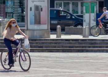 Mali i Zi rikthen karantinën në fundjavë