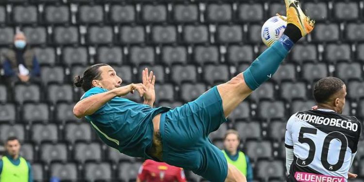 Frika e mbrojtësve ndaj Ibrës, flet Mihajlovic