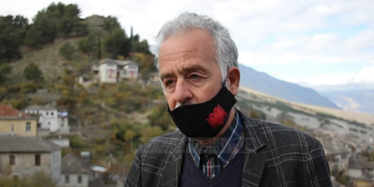 Festat vetëm me familjen/ Gjirokastër, pandemia i shtyn banorët t’i rikthehen traditës 100-vjeçare