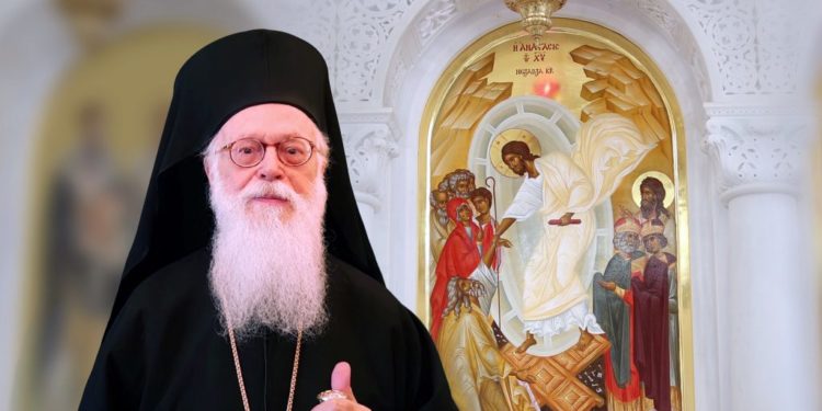 Rezulton i prekur me Covid Kryepiskopi Janullatos, niset për kurim në Greqi