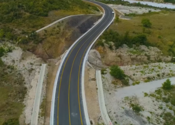 Investimi më i rëndësishëm për jugun, drejt përfundimit rruga Kardhiq-Delvinë (VIDEO)