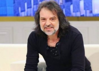 Redon Makashi për kolegët e vet këngëtarë: Kur i kam parë ‘live’ kam mbajtur barkun me dorë!