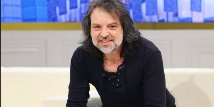 Redon Makashi për kolegët e vet këngëtarë: Kur i kam parë ‘live’ kam mbajtur barkun me dorë!