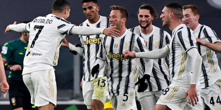 Video/ Super Ronaldo, dy gola dhe rekord të ri me Juventusin