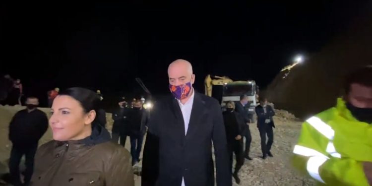 Rama zbulon si i thërret shkurt ministres Balluku