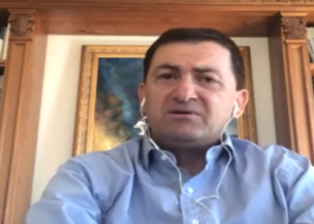 Tavo zbulon se ka qenë me koronavirus: Në Gjirokastër 200 tamponë janë pa përgjigje, bashkia organizon aktivitete masive duke shkelur masat antiCovid (VIDEO)