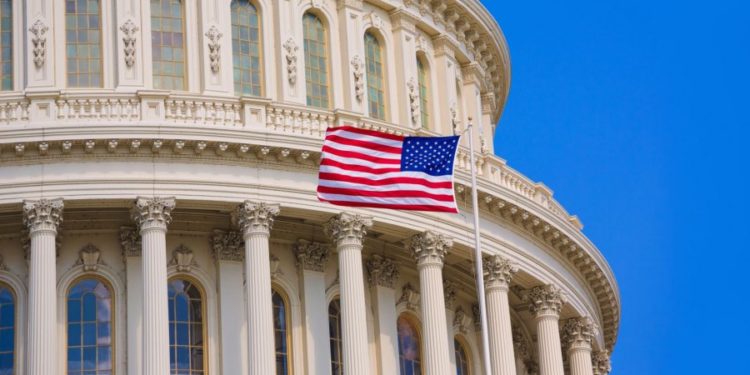 Pjesëmarrje historike në zgjedhjet amerikane, kur pritet të dalin rezultatet përfundimtare