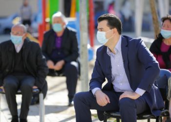 Basha takohet me pensionistë: Nuk e përballojnë dot koston e pandemisë, Rama i çon paratë te oligarkët