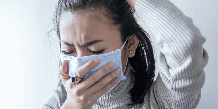 Këto janë simptoma jo të zakonshme të Covid që nuk duhen neglizhuar