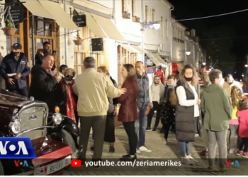 Gjirokastra në ‘kthetrat’ e Covid/ Zëri Amerikës: U shpërfillën masat e distancimit social në disa aktivitete (VIDEO)