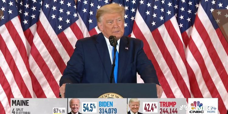 NBC ndërpret Trump-in, gazetarja: Po thotë deklarata të pavërteta