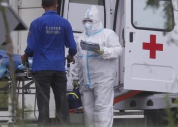 Shtohen dramatikisht rastet në Rusi, rreth 2 milionë të infektuar me COVID-19