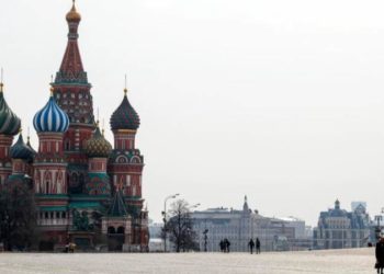 Moska ashpërson masat ndaj COVID-19 për dy muajt e ardhshëm