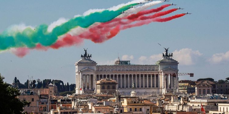 Pas sulmeve terroriste, Italia forcon kontrollet kufitare