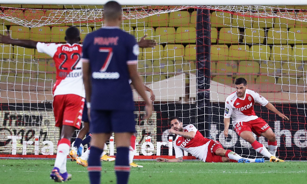 Video, përmbysja e vitit, Monaco leksion PSG
