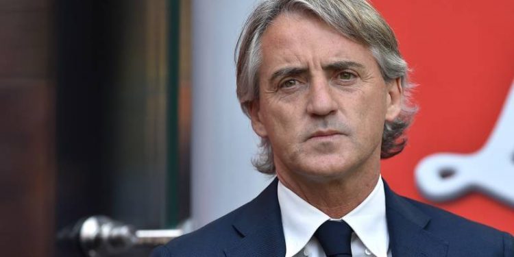 I izoluar në shtëpi… Trajneri i Italisë infektohet me Covid-19