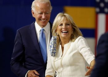 Kush është Jill Biden, edukatorja që tashmë do jetë “Zonjë e Parë” amerikane