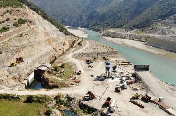 Lajm i mirë, Vjosa nuk preket, s’do ndërtohet HEC-i në Kalivaç (Vendimi)