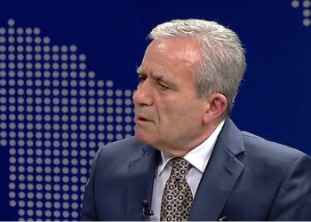 Kaç Islami flet pas shoqërimit në komisariat: E bëri Edi Rama, përdorën forcë ndaj një profesori dhe figure publike si unë