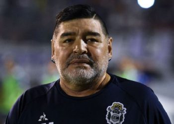 Maradona në spital/ Iu nënshtrua operacionit në kokë! Flasin mjekët
