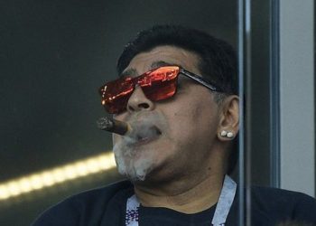 Qesharake për një legjendë të tillë/ Sa pasuri la pas Maradona