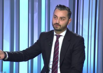 Ish-Këshilltarja e Ramës ironizon emërimin e Kadias: PD na e dha me 70% ulje