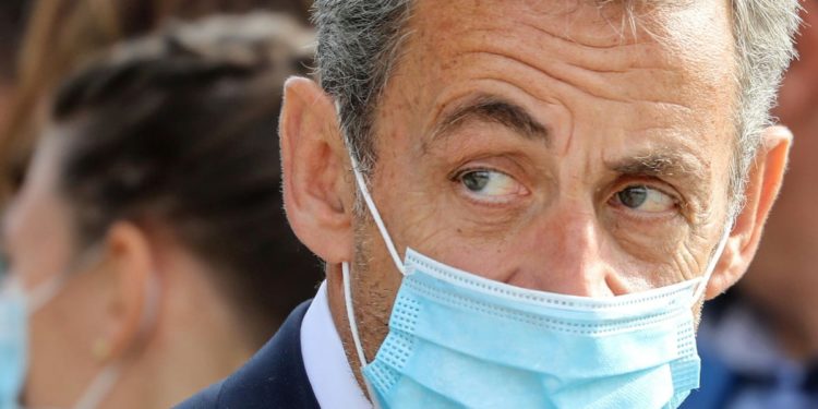 Sarkozy në gjykatë për korrupsion
