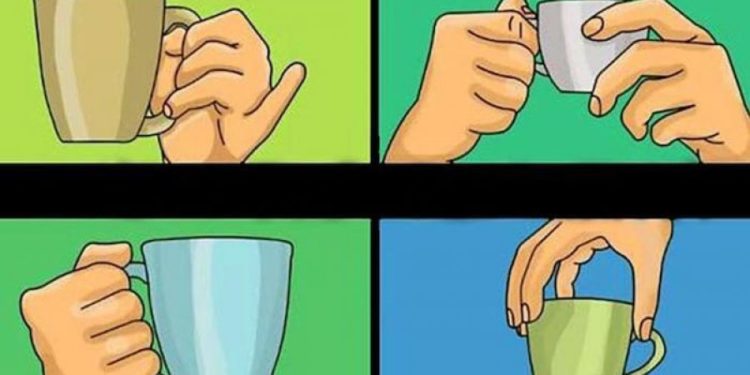 Zbuloni personalitetin tuaj nga mënyra se si e mbani filxhanin