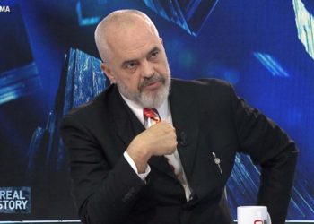 “Qeveria fsheh numrin e viktimave të Covid”, Rama i përgjigjet Bashës: Shpif, shpif se diçka do mbetet, kall dëshpërim tek njerëzit se diçka do ndezë