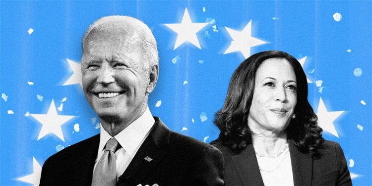 Kamala Harris: Biden theu barrierat duke zgjedhur një grua si zëvendëspresidente