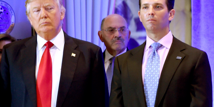 Djali i madh i Donald Trump infektohet me Covid