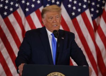 Dyshime për manipulim, Trump kërkon rinumërim të votave në Uiskons