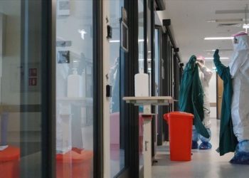 Covid ‘mbërthen’ Turqinë, 2576 raste të reja, 85 pacientë ndërrojnë jetë