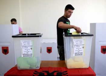 Ndryshon harta elektorale në Shqipëri, Gjirokastrës i hiqet një mandat deputeti