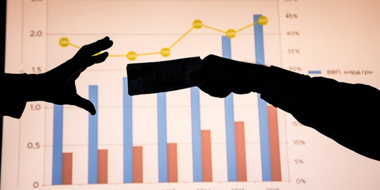 Raporti për Shqipërinë/ “Transparency International”: Korrupsioni po kap shtetin