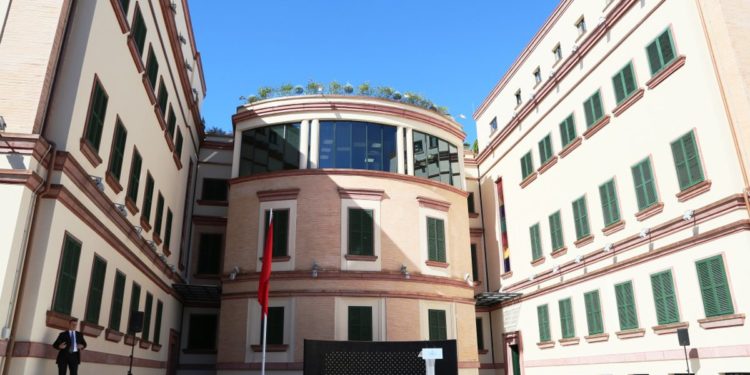 Rama bën publik emrin e Ministrit të ri të Brendshëm