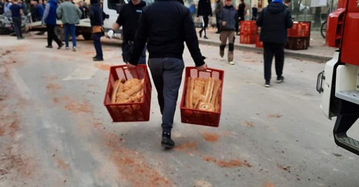 Shqiptari bën gjestin e veçantë, shpërndan bukë falas për të prekurit nga tërmeti në Kroaci