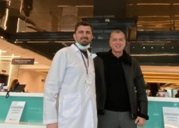 Trajneri Gega fiton betejën me COVID-in, kthehet sot në atdhe! Detaji i veçantë, në Turqi u kurua nga një mjek shqiptar