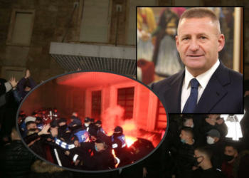 Nard Ndoka: Kush nuk protestoi dje, të mos hajë m*t sot